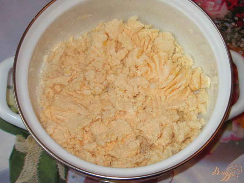 Фото приготовление рецепта: Пирог с грушами шаг №6