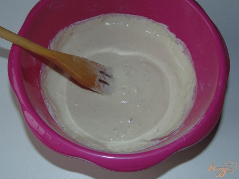 Фото приготовление рецепта: Дрожжевое тесто на домашнем йогурте шаг №2