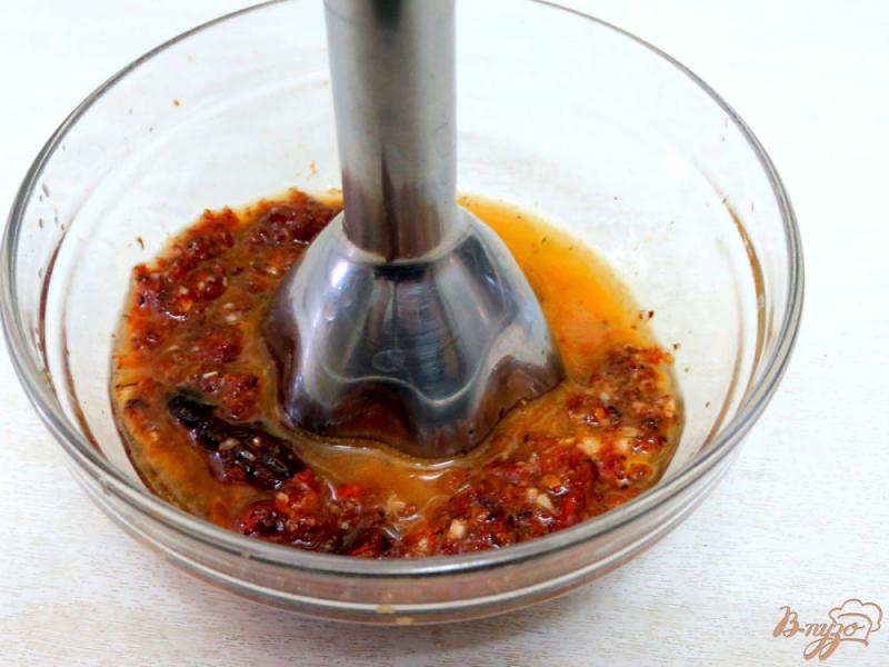 Фото приготовление рецепта: Паста с вялеными помидорами шаг №3