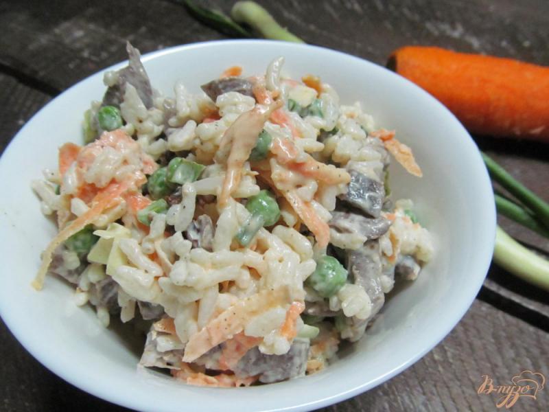 Фото приготовление рецепта: Салат из риса с сердцем шаг №5
