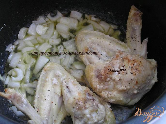Фото приготовление рецепта: Курица с рисом (в мультиварке) шаг №2