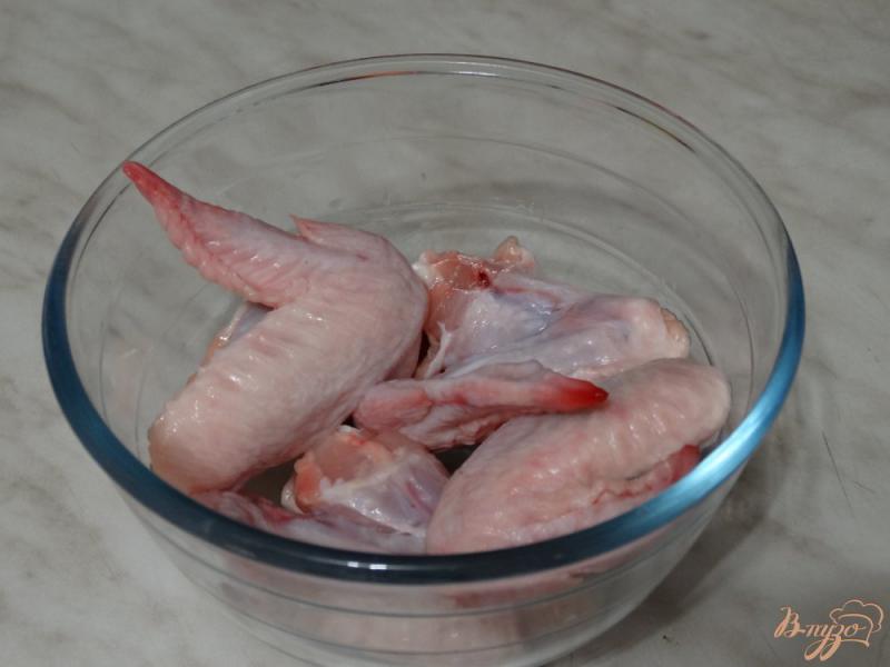 Фото приготовление рецепта: Крылышки в кисло-сладком соусе шаг №1