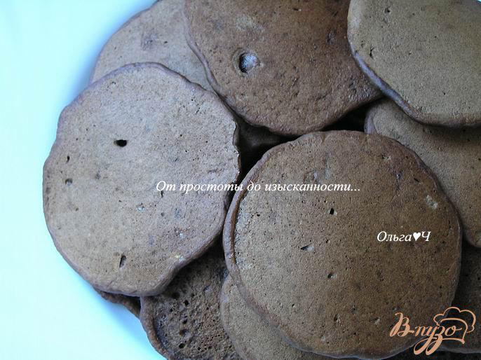 Фото приготовление рецепта: Шоколадно-злаковые оладьи шаг №5