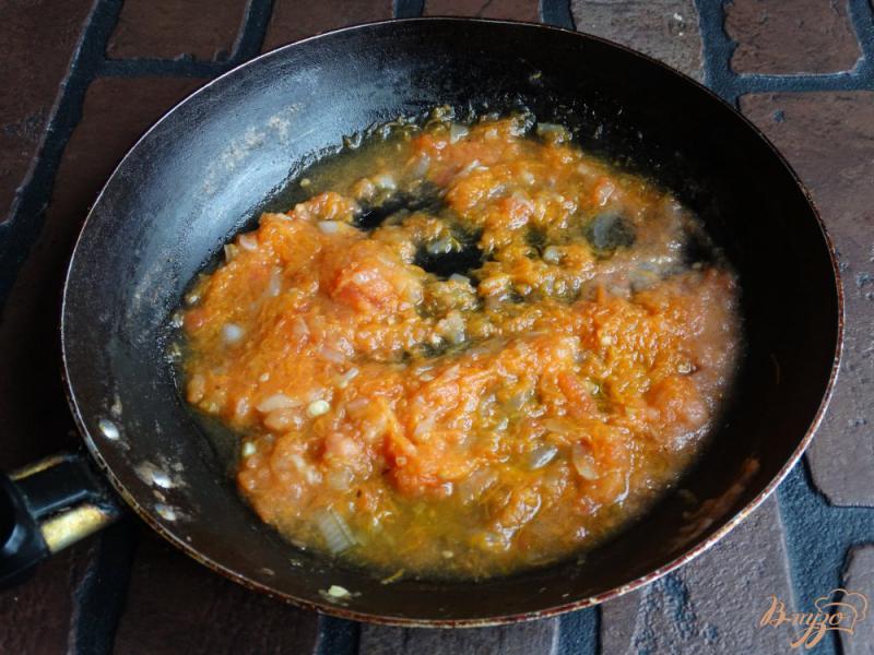 Фото приготовление рецепта: Летний суп с цукини и цветной капустой шаг №2