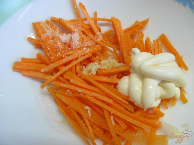 Фото приготовление рецепта: Салат с морковью и ветчиной шаг №1