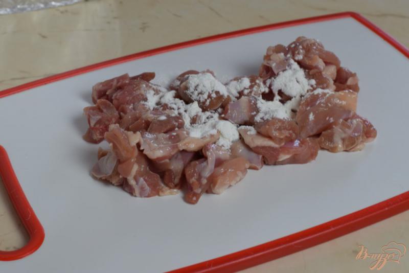 Фото приготовление рецепта: Куриное филе в томатно- соевом соусе шаг №1