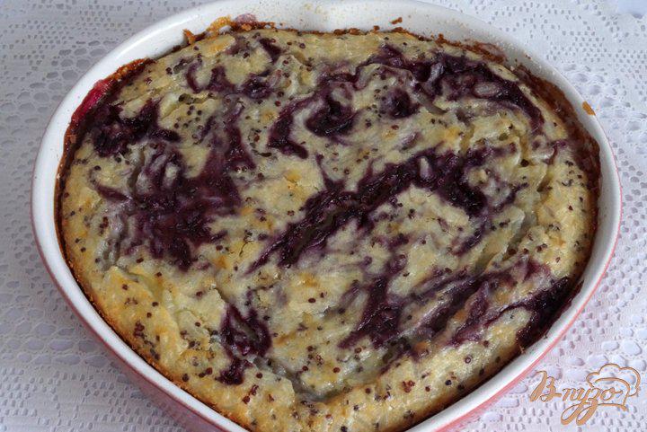 Фото приготовление рецепта: Рисовый пирог с ягодами шаг №10
