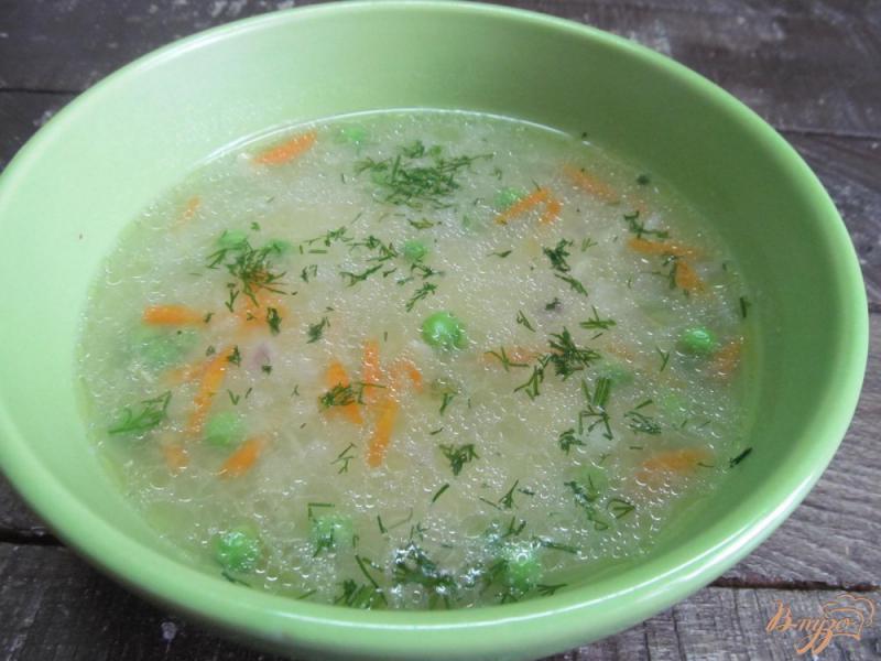 Фото приготовление рецепта: Суп с кабачком и манной крупой шаг №7