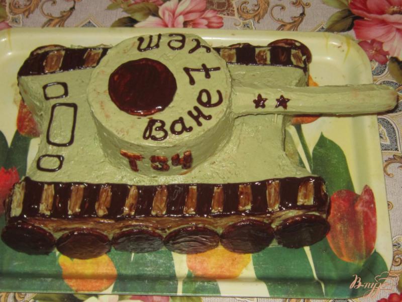 Фото приготовление рецепта: Торт «Танк» шаг №17