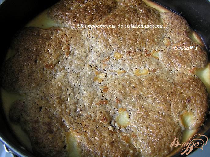 Фото приготовление рецепта: Ореховый пирог с творожным кремом шаг №6