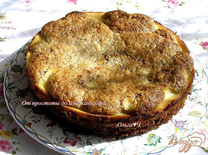 Фото приготовление рецепта: Ореховый пирог с творожным кремом шаг №7
