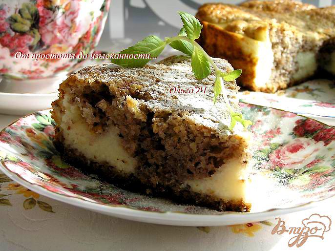 Фото приготовление рецепта: Ореховый пирог с творожным кремом шаг №8