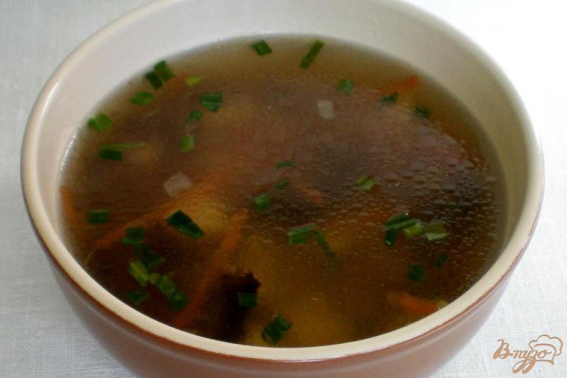 Фото приготовление рецепта: Грибной суп из замороженных польских шаг №5