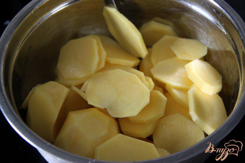 Фото приготовление рецепта: Картофельная «лазанья» с ветчиной шаг №1