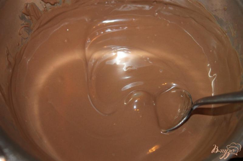 Фото приготовление рецепта: Шоколадный брауни с орехами шаг №3