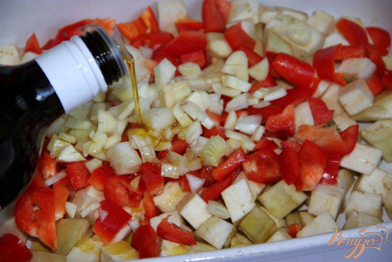 Фото приготовление рецепта: Суп с чечевицей и с печеными овощами шаг №4