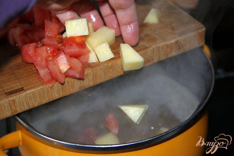 Фото приготовление рецепта: Суп с чечевицей и с печеными овощами шаг №5
