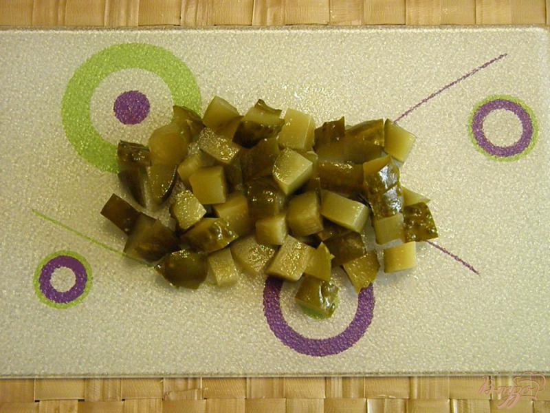 Фото приготовление рецепта: Зимний салат к жареному картофелю шаг №5