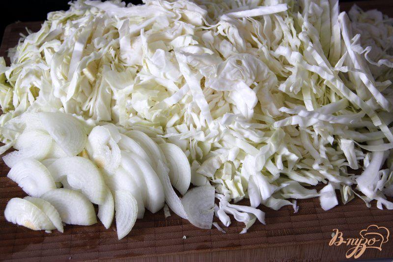 Фото приготовление рецепта: Запеканка из  капусты и фарша, с картофелем шаг №1