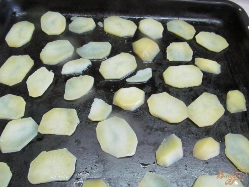 Фото приготовление рецепта: Жаренный картофель по-лионски шаг №3