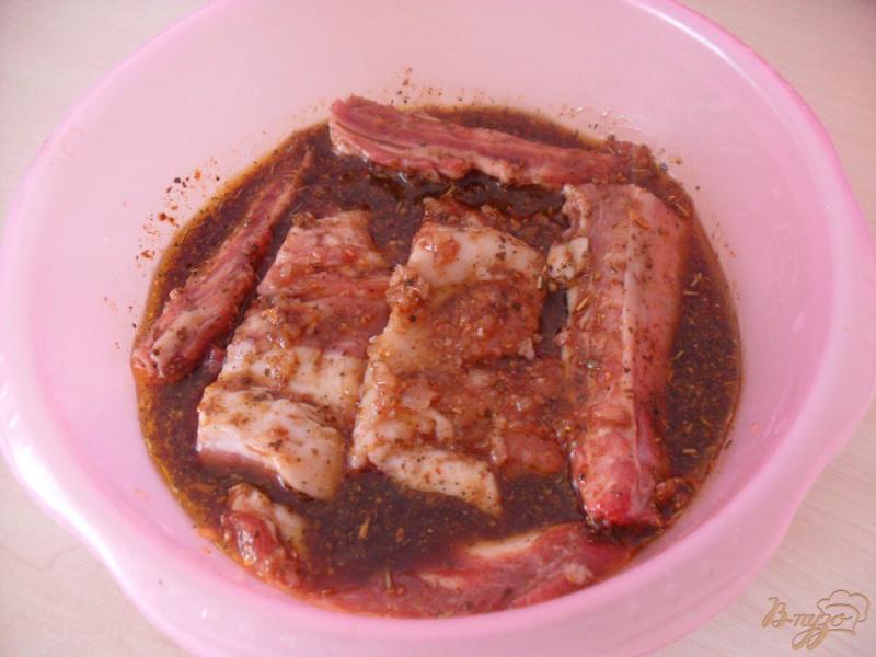 Фото приготовление рецепта: Свиные ребра запеченные в рукаве шаг №2