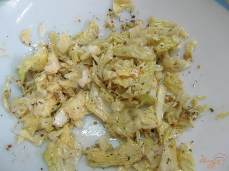 Фото приготовление рецепта: Салат из макарон с капустой шаг №4