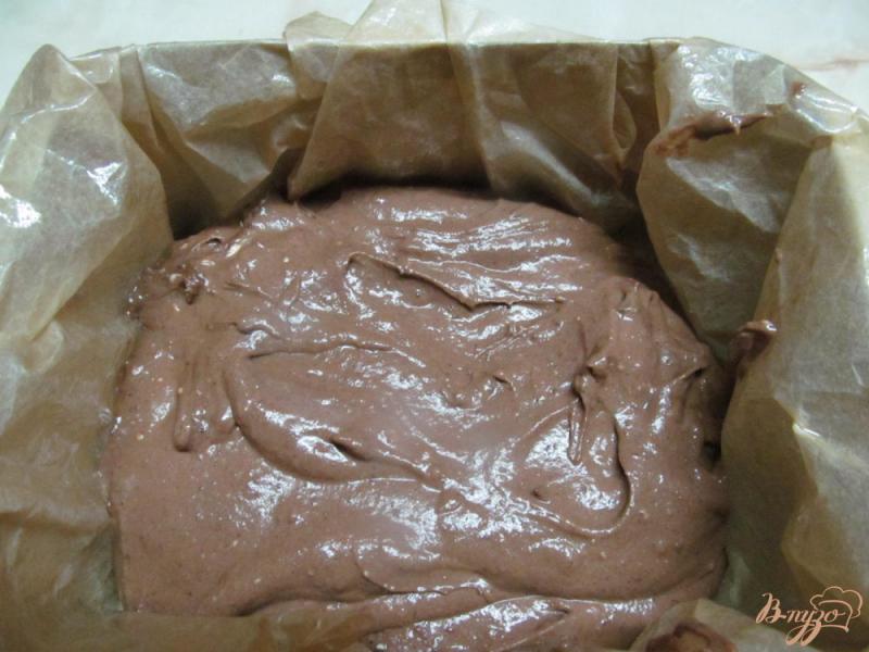 Фото приготовление рецепта: Шоколадный пирог шаг №5