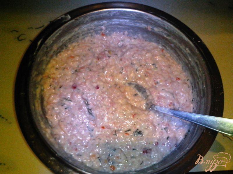 Фото приготовление рецепта: Котлеты из индейки с йогуртом шаг №3