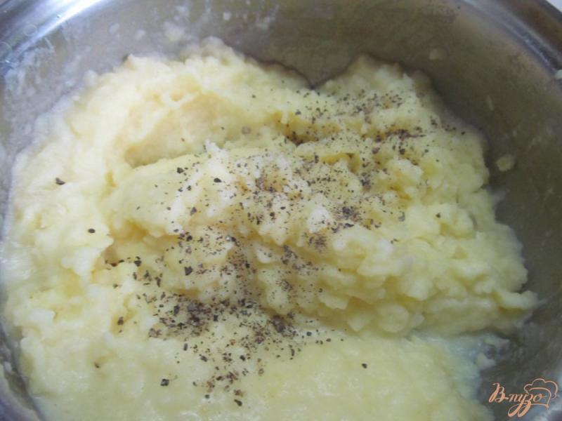 Фото приготовление рецепта: Картофель под сыром шаг №3