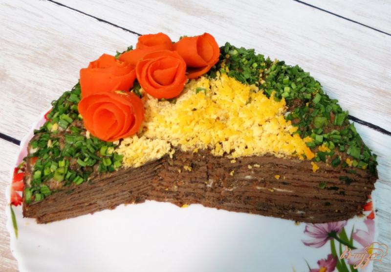 Фото приготовление рецепта: Печёночно - грибной торт шаг №12