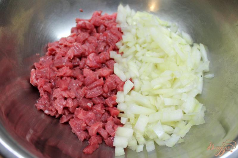 Фото приготовление рецепта: Рубленные котлеты из говядины с болгарским перцем. шаг №2