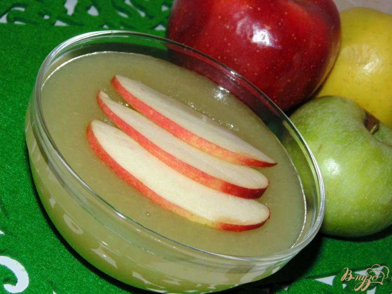 Фото приготовление рецепта: Ароматный яблочный кисель шаг №8