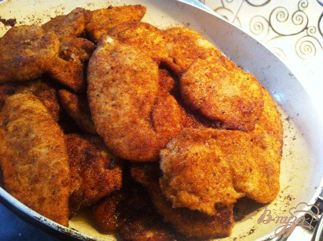 Фото приготовление рецепта: Куриные отбивные в прованских травах шаг №5