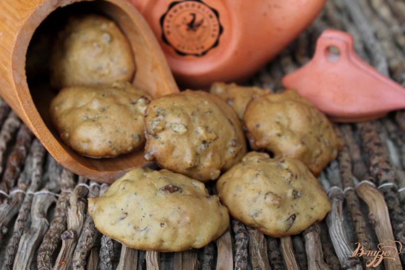 Фото приготовление рецепта: Ореховое печенье на рассоле шаг №6