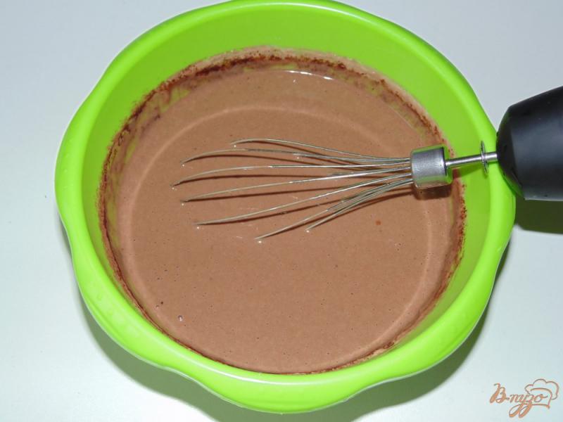 Фото приготовление рецепта: Шоколадные панкейки на кефире шаг №2