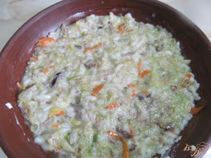 Фото приготовление рецепта: Запеканка с мясом кабачками и рисом шаг №7