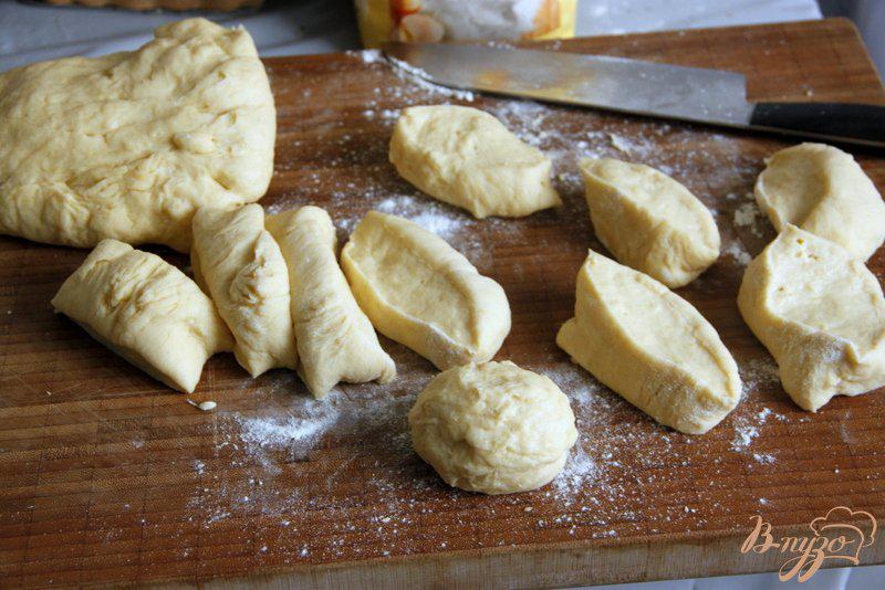 Фото приготовление рецепта: Воздушные картофельные булочки шаг №6