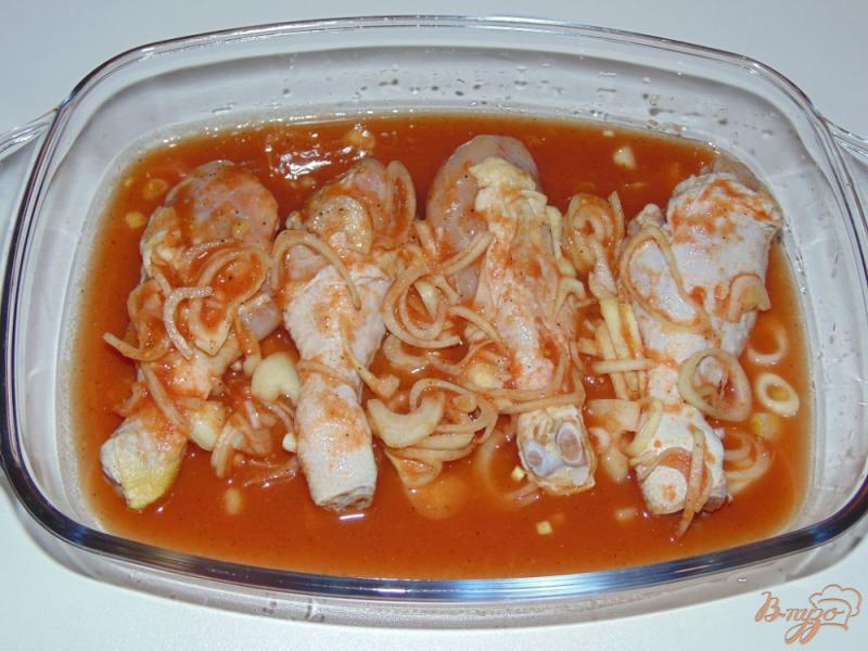 Фото приготовление рецепта: Запеченное маринованное мясо птицы в томатном соке шаг №5