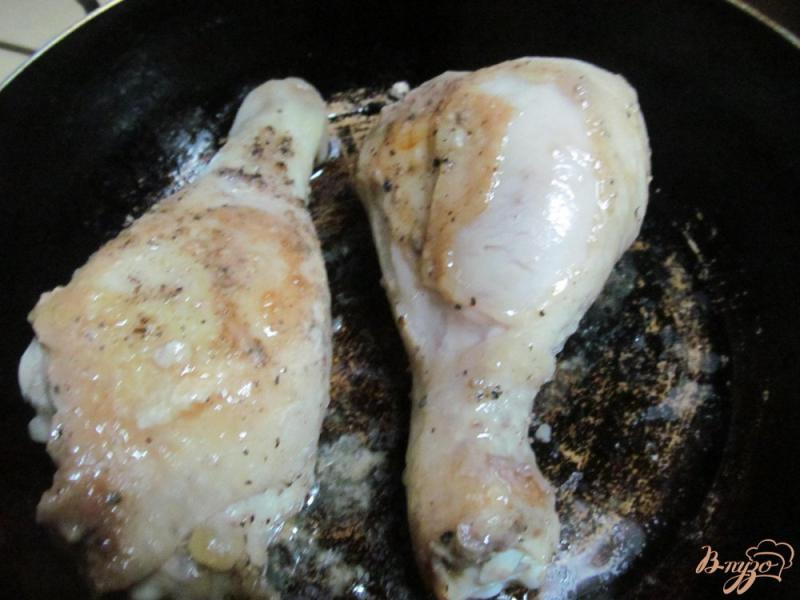 Фото приготовление рецепта: Шкмерули - курица под молочно-чесночным соусом шаг №2