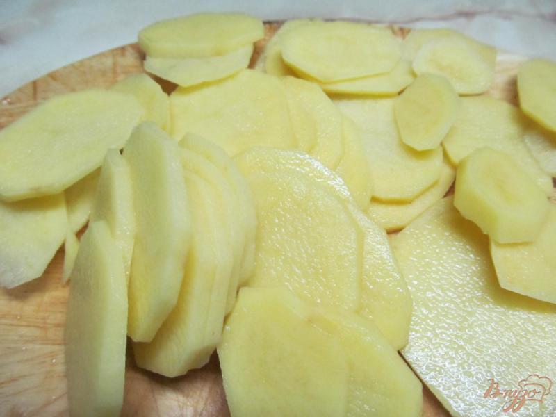 Фото приготовление рецепта: Картофель со сливками и укропом шаг №1