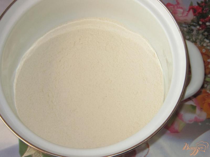Фото приготовление рецепта: Песочное печенье с грецкими орехами шаг №2