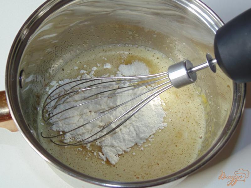 Фото приготовление рецепта: Заварной крем с ванилью шаг №2
