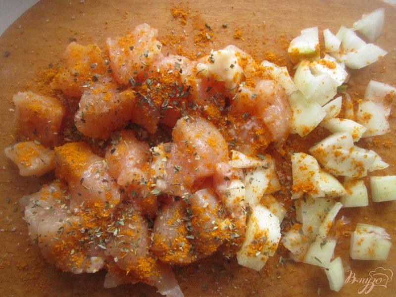 Фото приготовление рецепта: Запеканка из курицы и моркови шаг №2