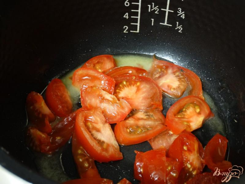 Фото приготовление рецепта: Омлет с лавашом и помидорами в мультиварке шаг №3
