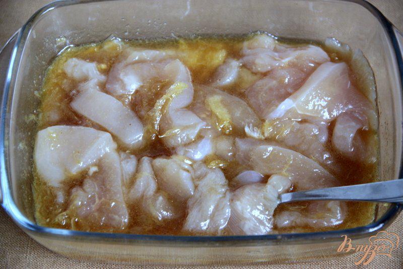 Фото приготовление рецепта: Куриные кусочки, запеченные в цитрусовом маринаде шаг №5