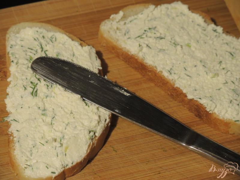 Фото приготовление рецепта: Крем-сыр из творога и зелени шаг №4