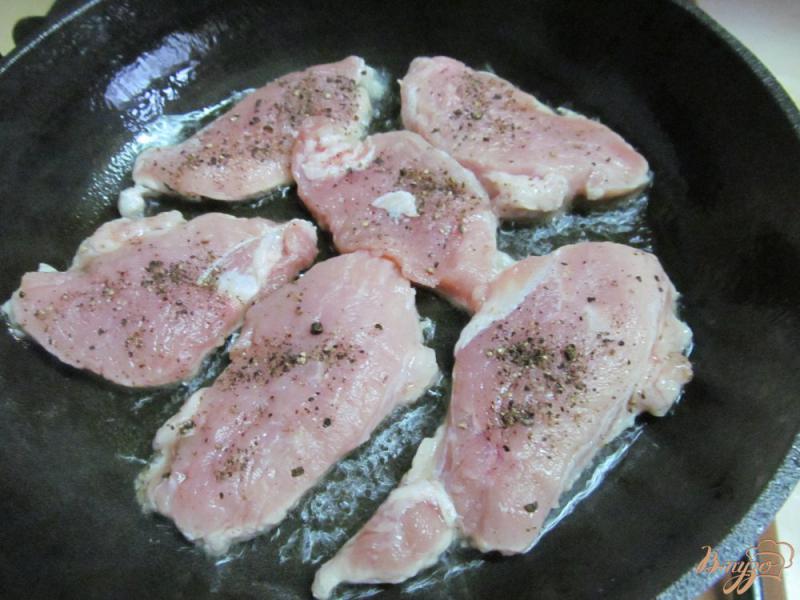 Фото приготовление рецепта: Паста со свининой шаг №2