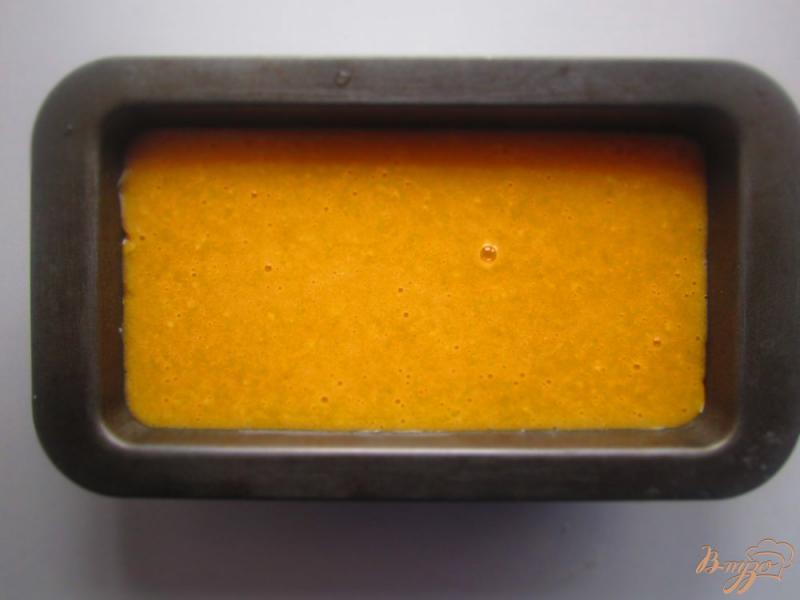 Фото приготовление рецепта: Творожная запеканка с апельсином шаг №6