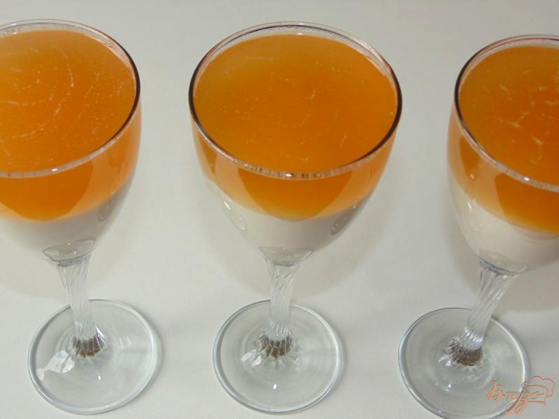 Фото приготовление рецепта: Творожно-апельсиновый десерт шаг №6