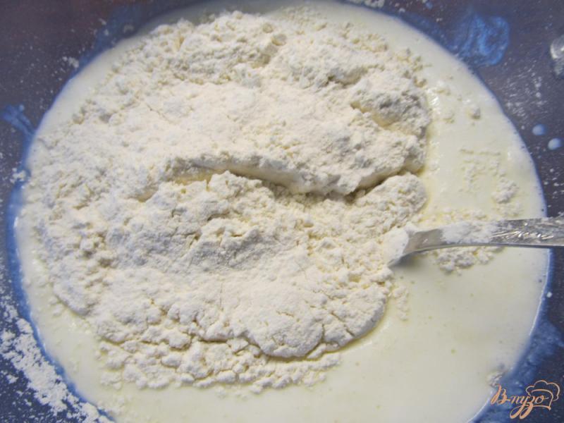 Фото приготовление рецепта: Пирожки с рисом в духовке шаг №4